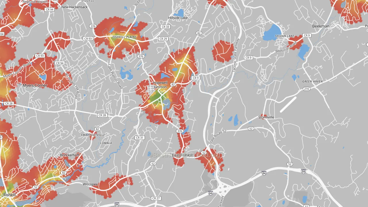 Walk Grade map of Hopewell Junction, NY, walkable areas in green and car-dependent areas in red