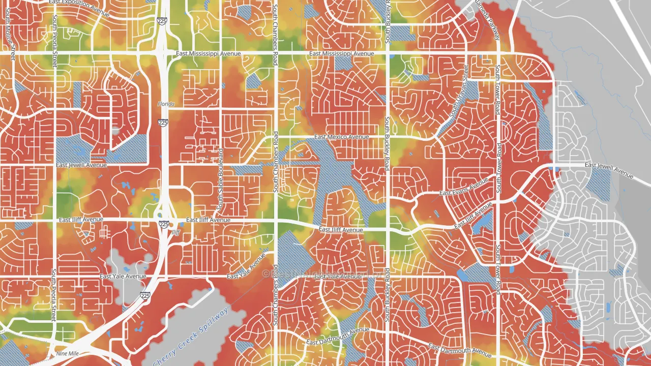 Walk Grade map of Horseshoe Park, Aurora, CO, walkable areas in green and car-dependent areas in red