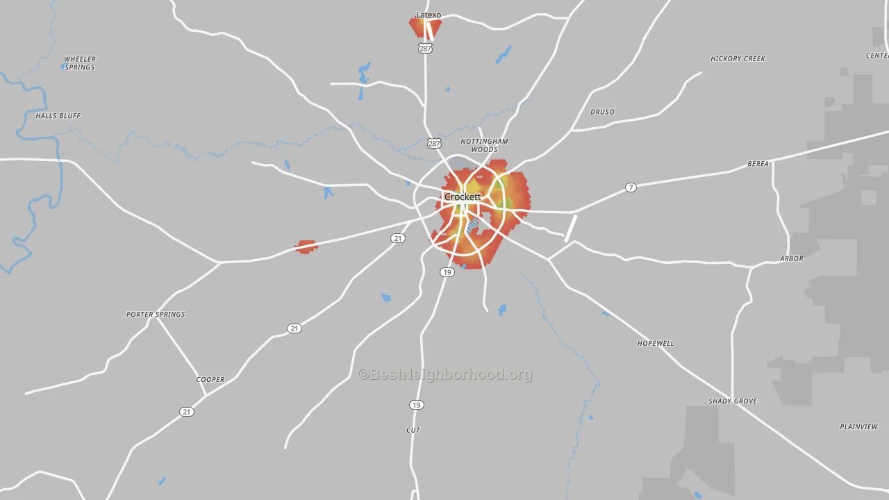 Walk Grade map of Houston County, TX, walkable areas in green and car-dependent areas in red