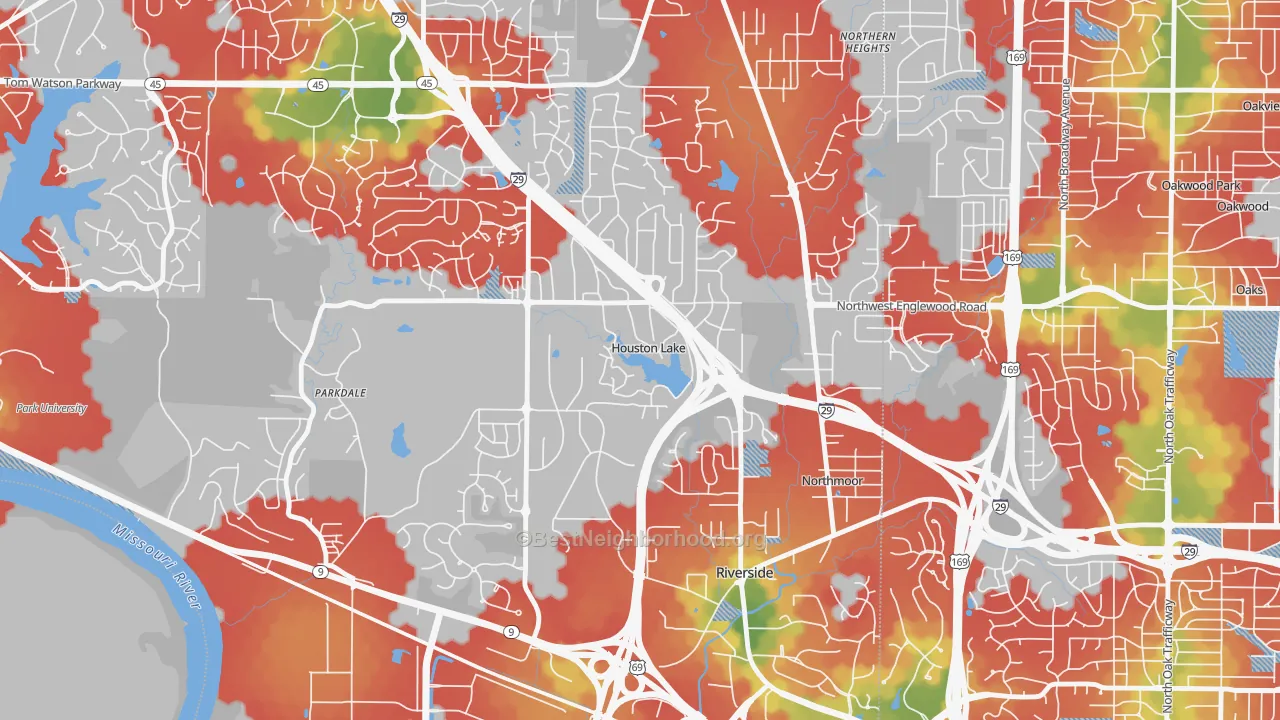 Walk Grade map of Houston Lake, MO, walkable areas in green and car-dependent areas in red