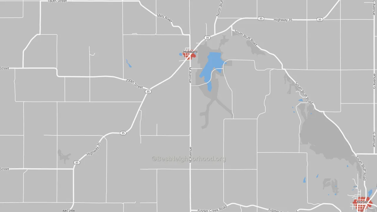 Walk Grade map of Hubbard, NE, walkable areas in green and car-dependent areas in red