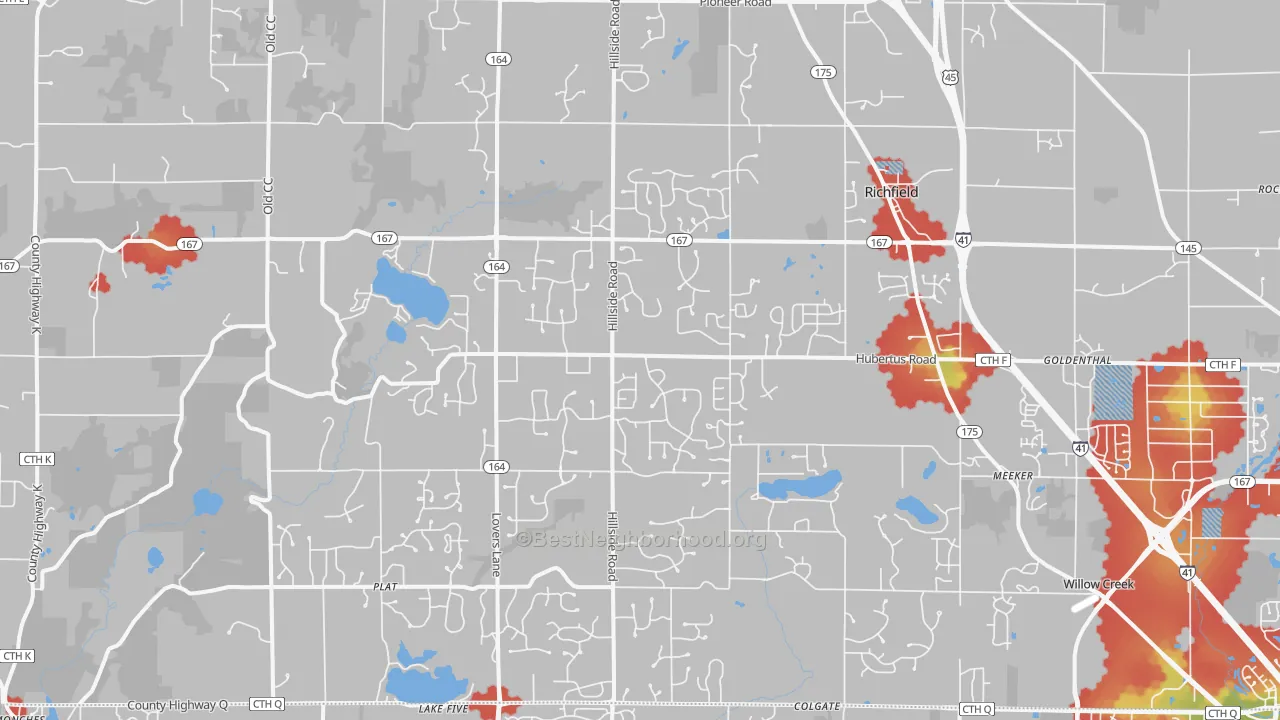 Walk Grade map of Hubertus, WI, walkable areas in green and car-dependent areas in red