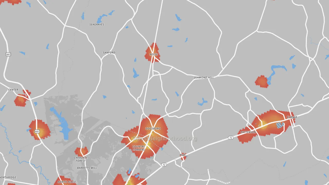 Walk Grade map of Hull, GA, walkable areas in green and car-dependent areas in red
