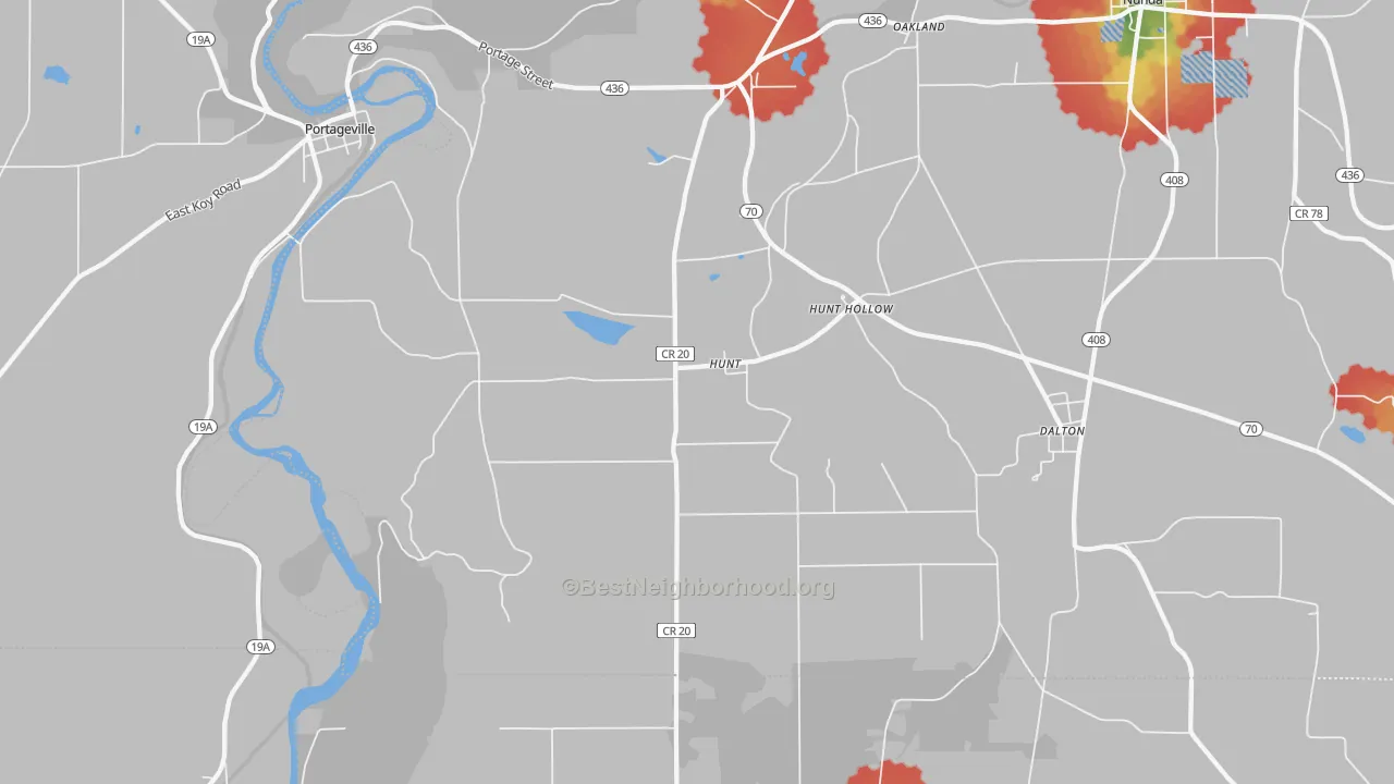 Walk Grade map of Hunt, NY, walkable areas in green and car-dependent areas in red