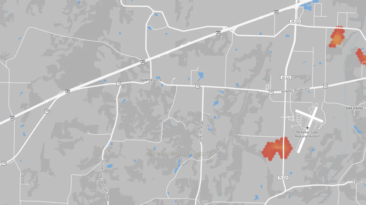 Walk Grade map of Huntersville, TN, walkable areas in green and car-dependent areas in red