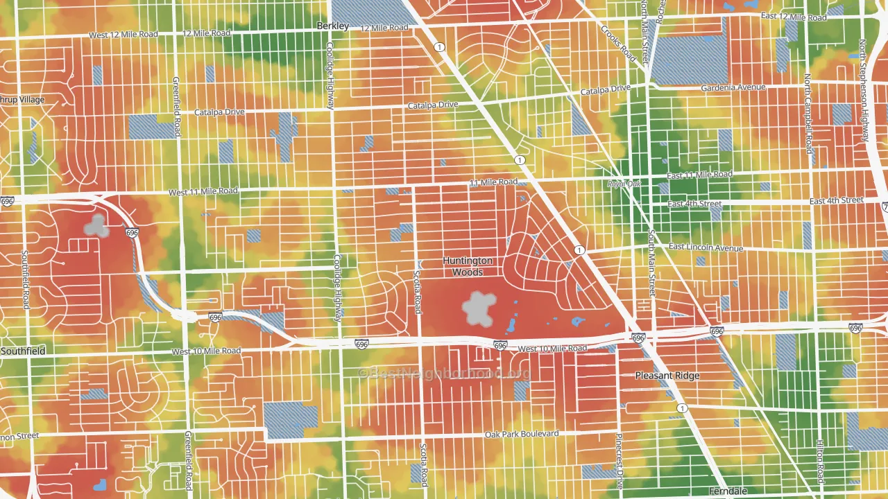 Walk Grade map of Huntington Woods, MI, walkable areas in green and car-dependent areas in red