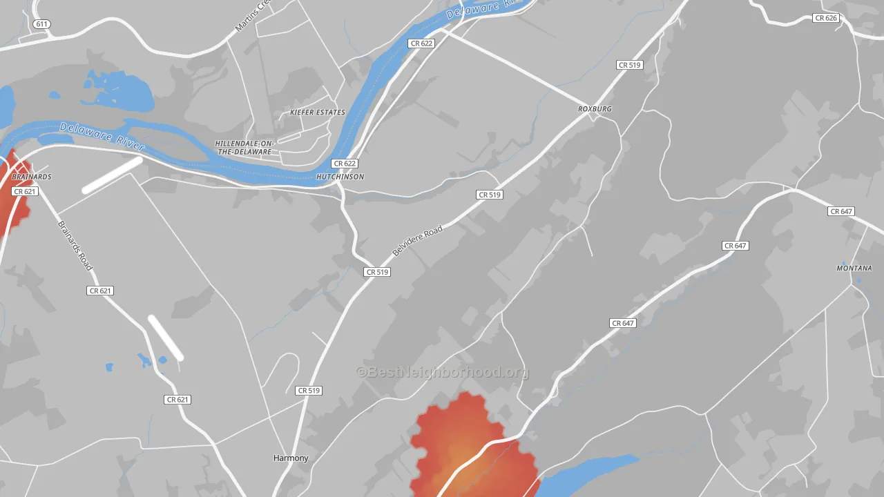Walk Grade map of Hutchinson, NJ, walkable areas in green and car-dependent areas in red