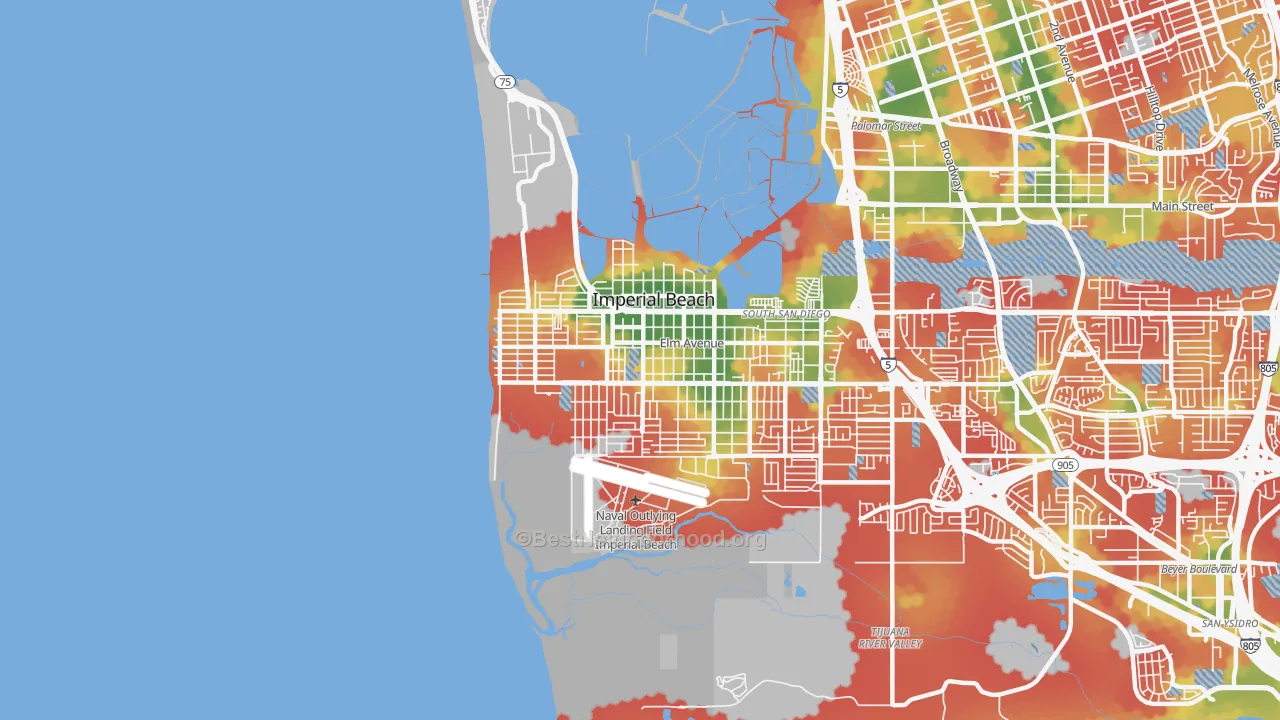 Walk Grade map of Imperial Beach, CA, walkable areas in green and car-dependent areas in red