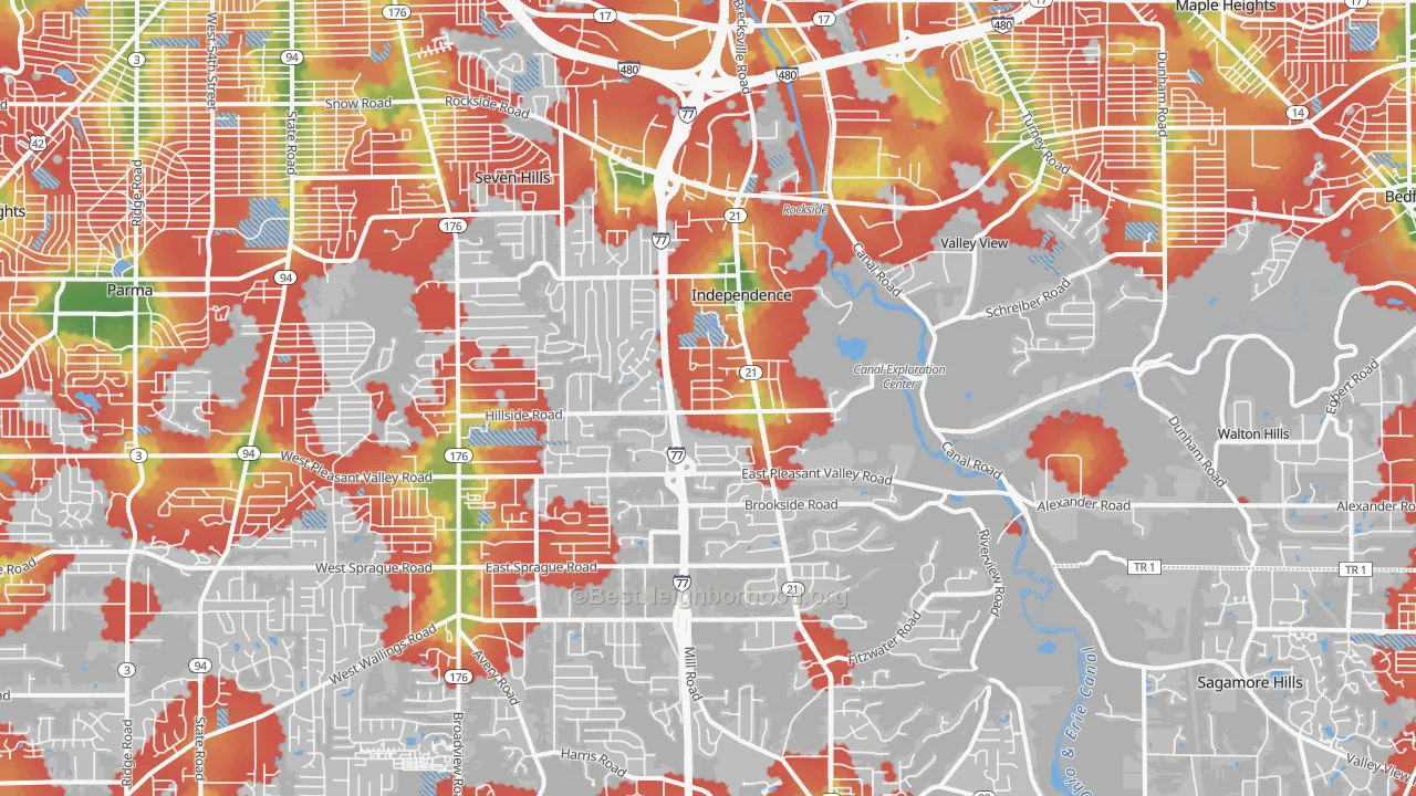 Walk Grade map of Independence, OH, walkable areas in green and car-dependent areas in red