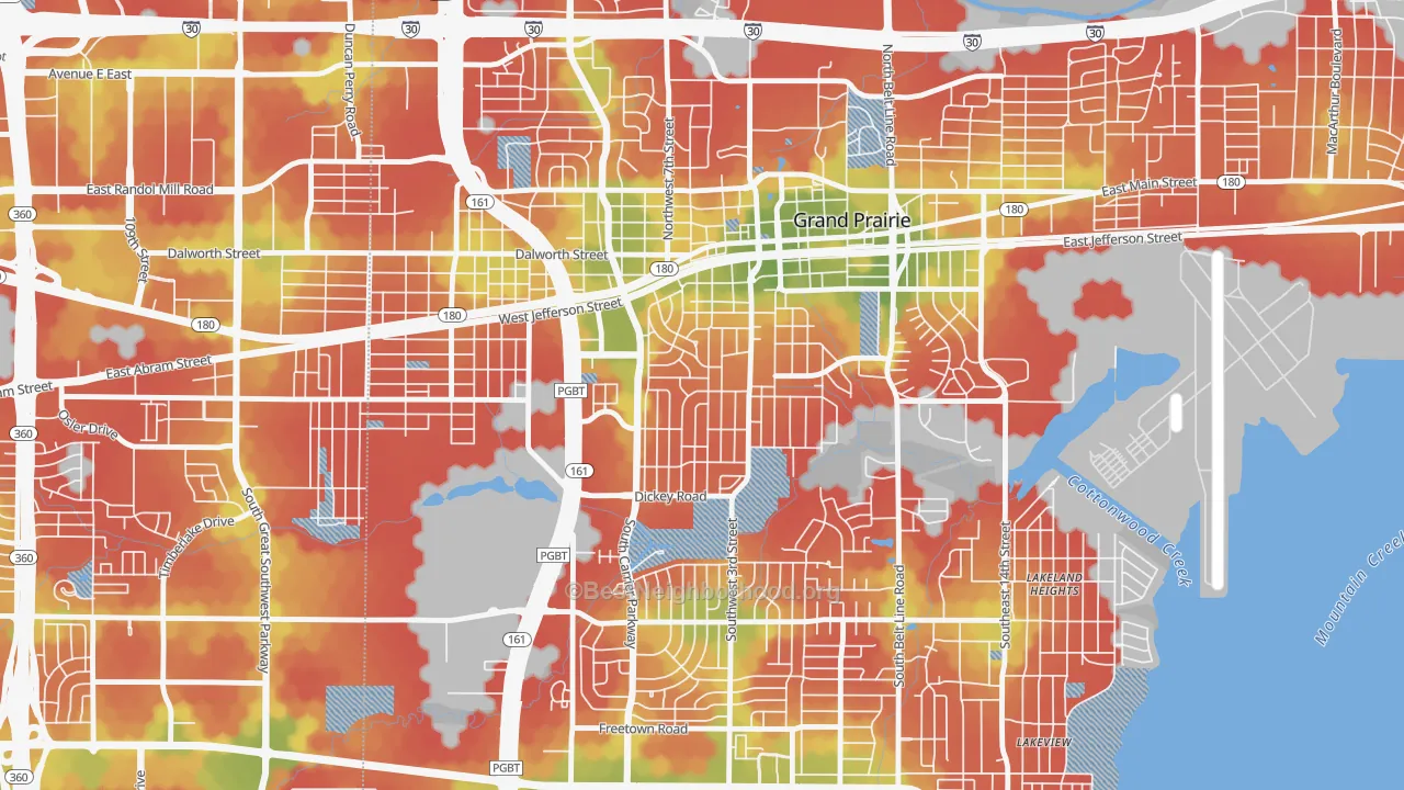 Walk Grade map of Indian Hills, Grand Prairie, TX, walkable areas in green and car-dependent areas in red