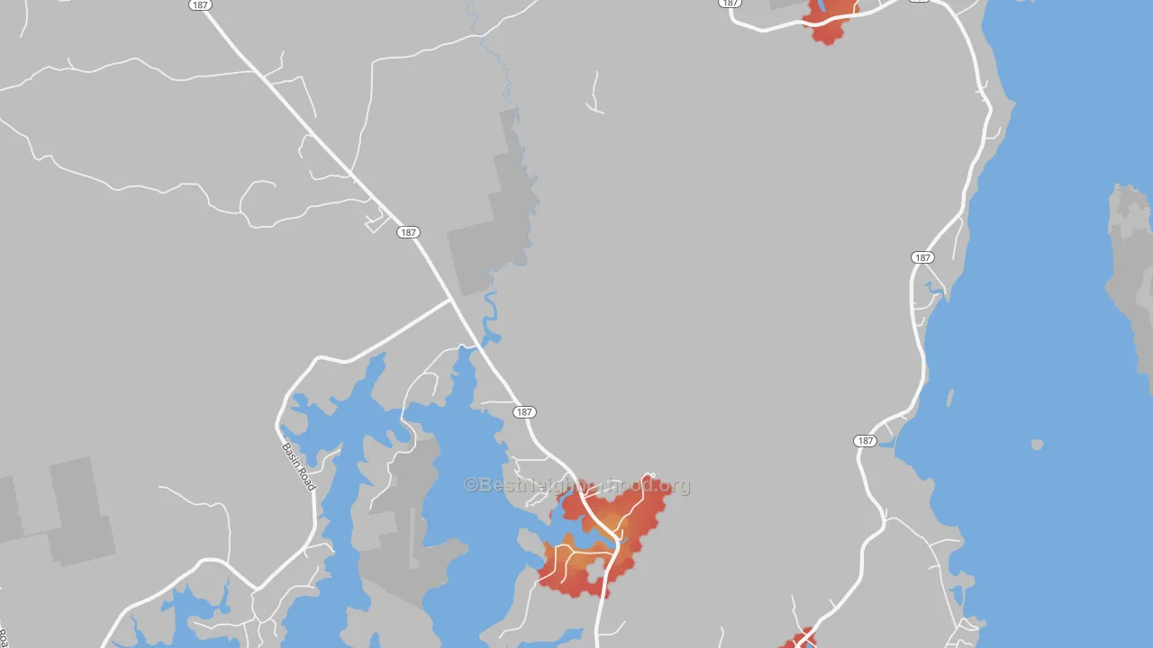 Walk Grade map of Indian River, ME, walkable areas in green and car-dependent areas in red