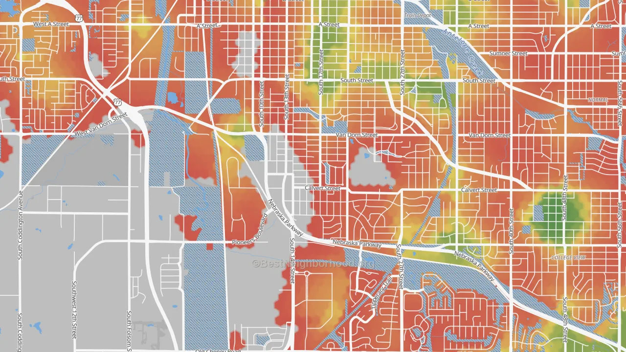 Walk Grade map of Indian Village, Lincoln, NE, walkable areas in green and car-dependent areas in red