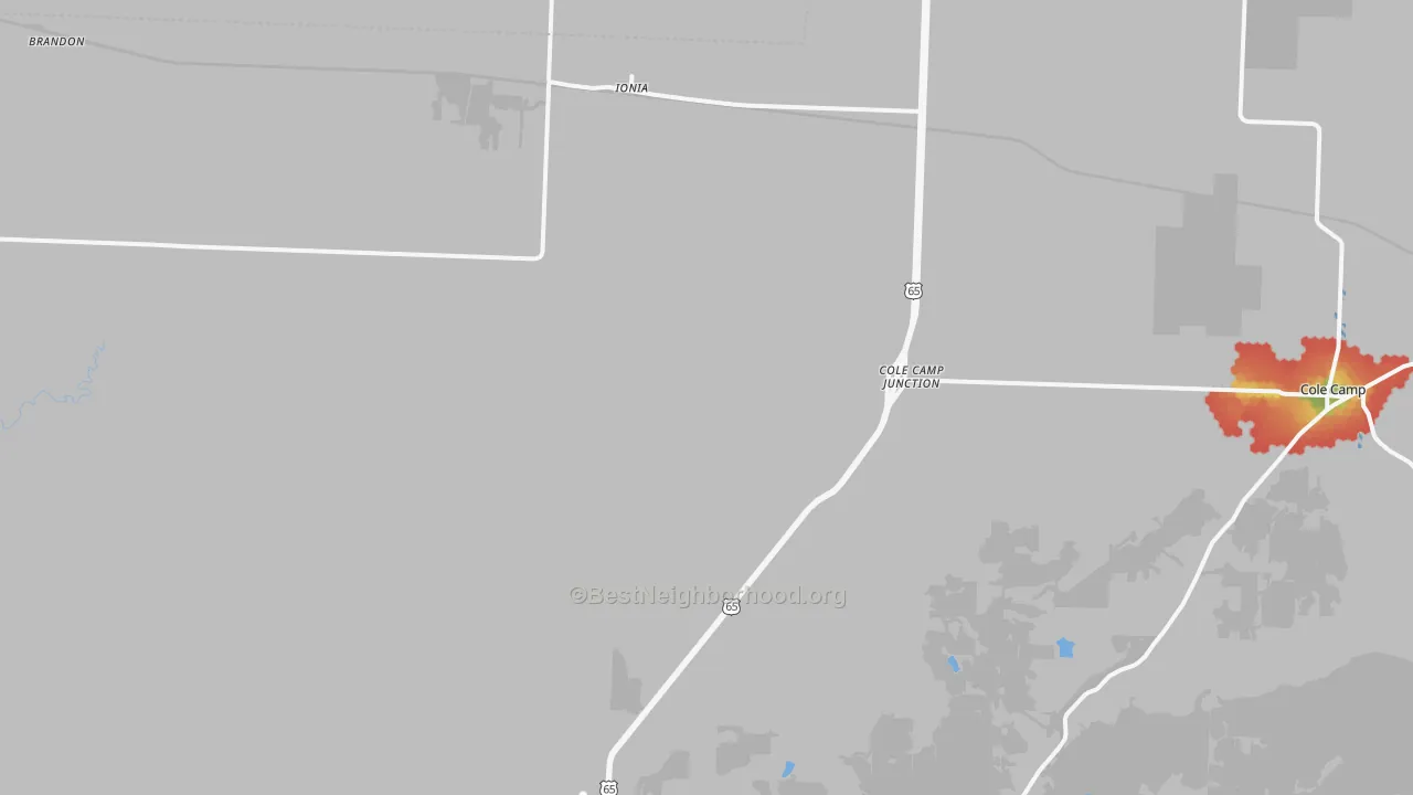 Walk Grade map of Ionia, MO, walkable areas in green and car-dependent areas in red