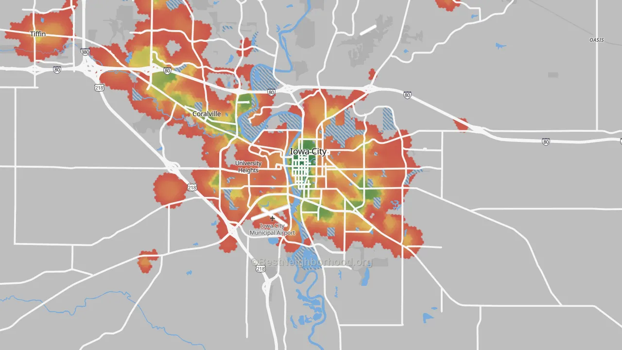 Walk Grade map of Iowa City, IA, walkable areas in green and car-dependent areas in red