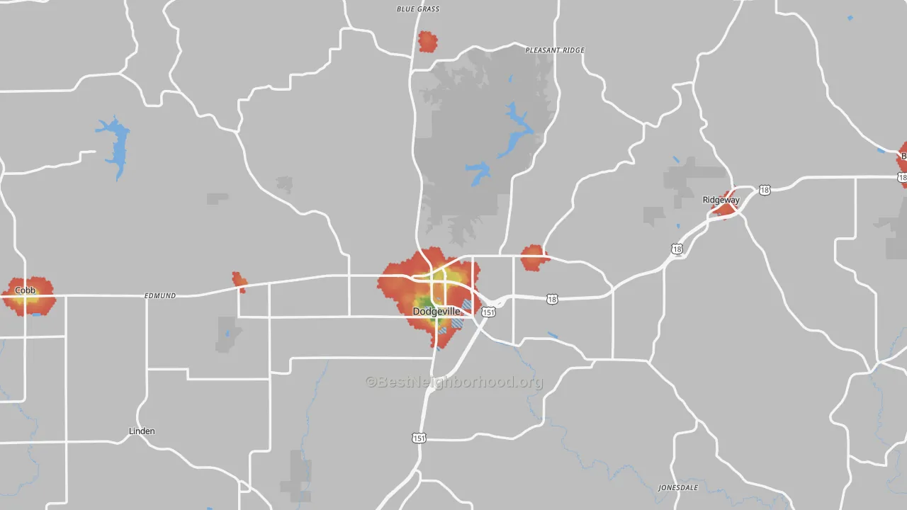 Walk Grade map of Iowa County, WI, walkable areas in green and car-dependent areas in red