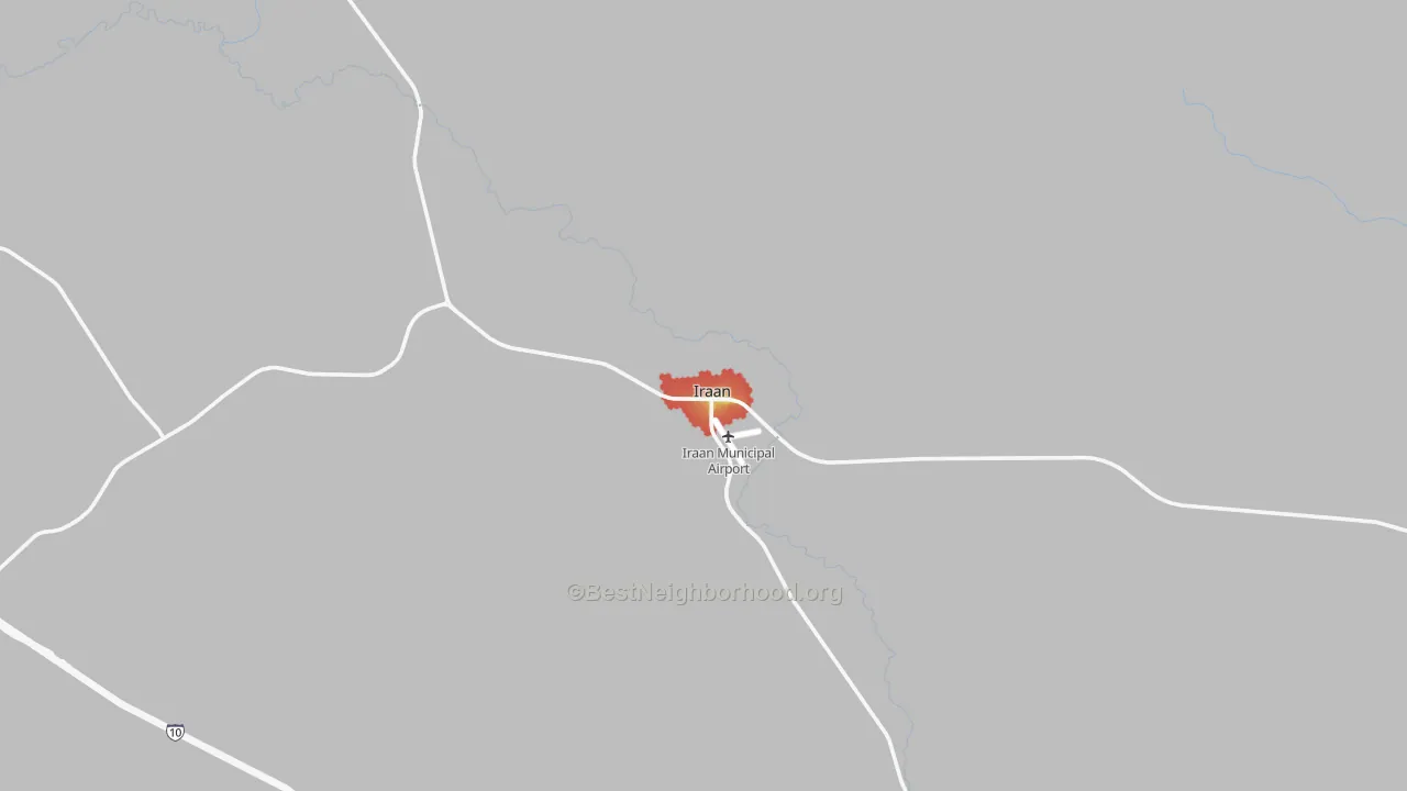 Walk Grade map of Iraan, TX, walkable areas in green and car-dependent areas in red