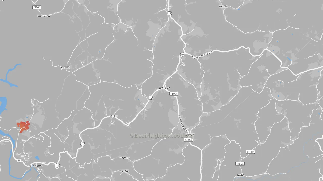 Walk Grade map of Ireland, WV, walkable areas in green and car-dependent areas in red