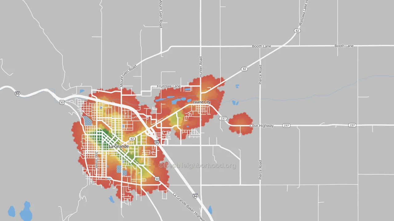 Walk Grade map of Island City, OR, walkable areas in green and car-dependent areas in red