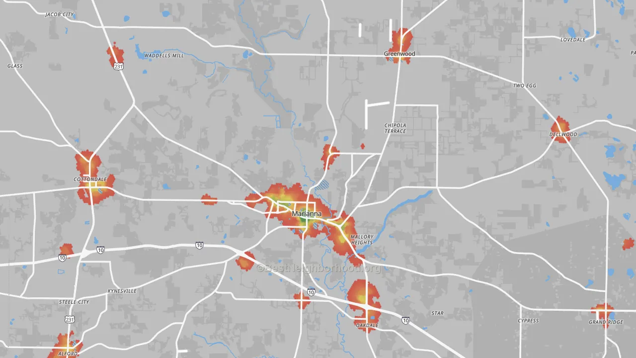 Walk Grade map of Jackson County, FL, walkable areas in green and car-dependent areas in red