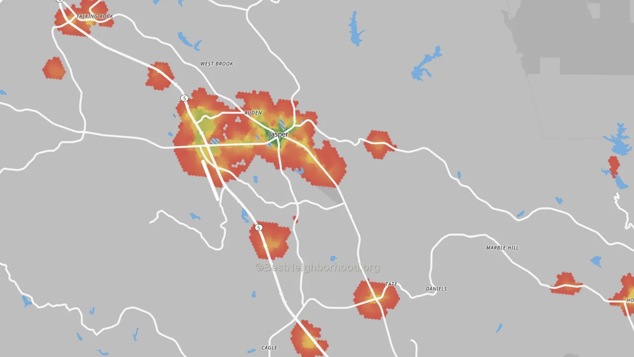 Walk Grade map of Jasper, GA, walkable areas in green and car-dependent areas in red