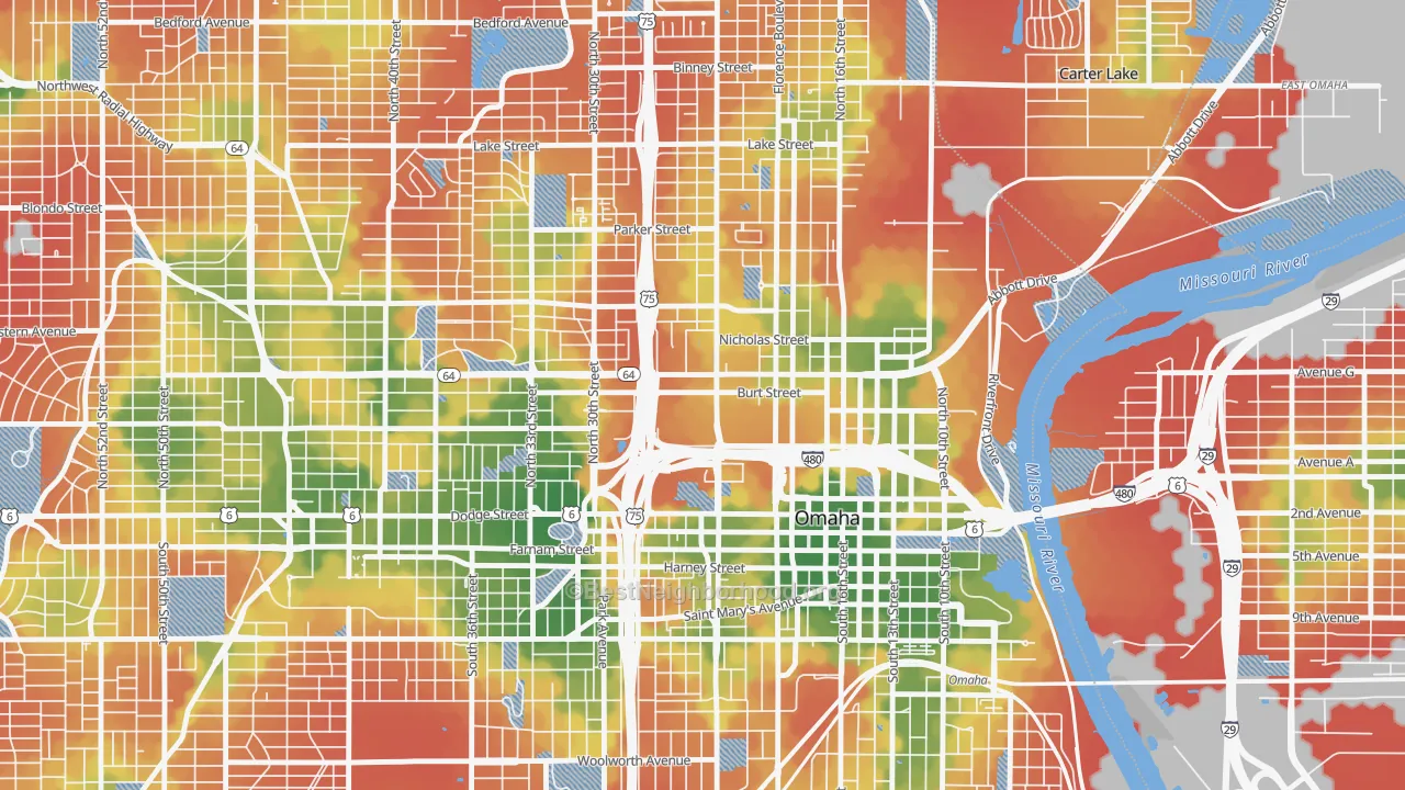 Walk Grade map of Jefferson Square, Omaha, NE, walkable areas in green and car-dependent areas in red