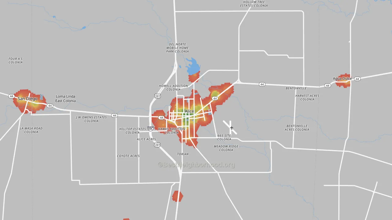 Walk Grade map of Jim Wells County, TX, walkable areas in green and car-dependent areas in red