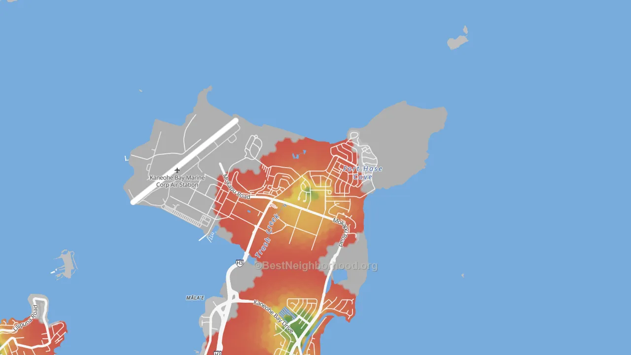 Walk Grade map of Kaneohe Station, HI, walkable areas in green and car-dependent areas in red