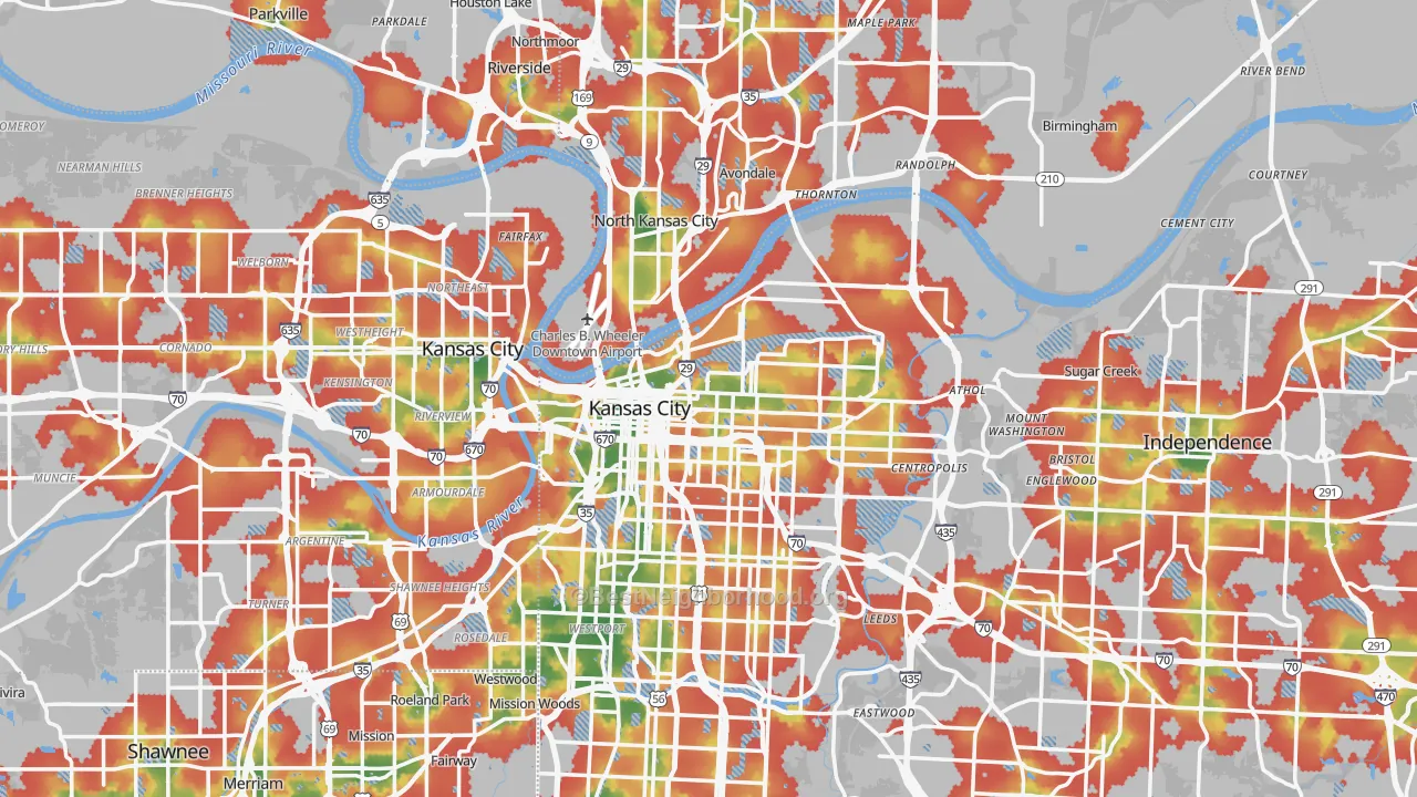 Walk Grade map of Kansas City, MO, walkable areas in green and car-dependent areas in red