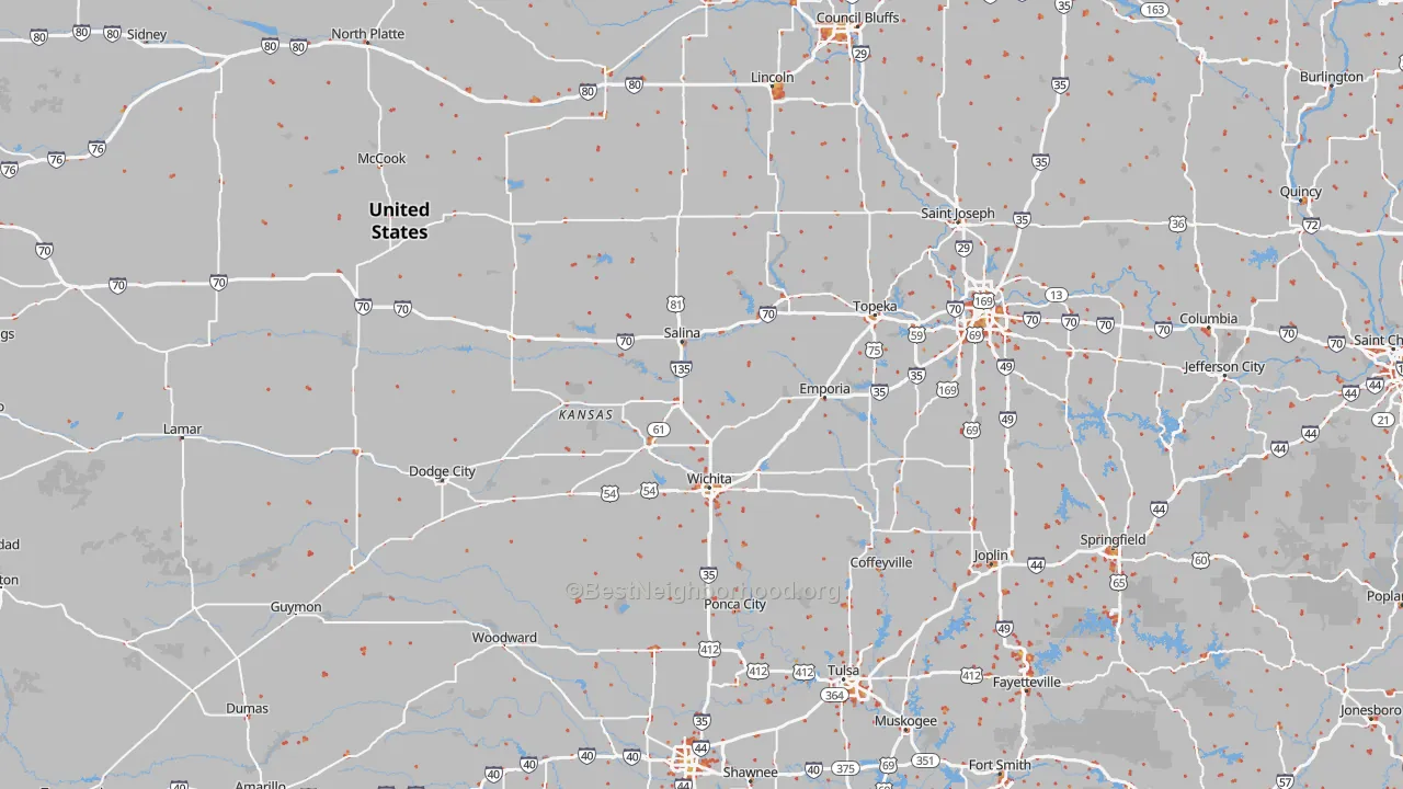 Walk Grade map of Kansas, walkable areas in green and car-dependent areas in red