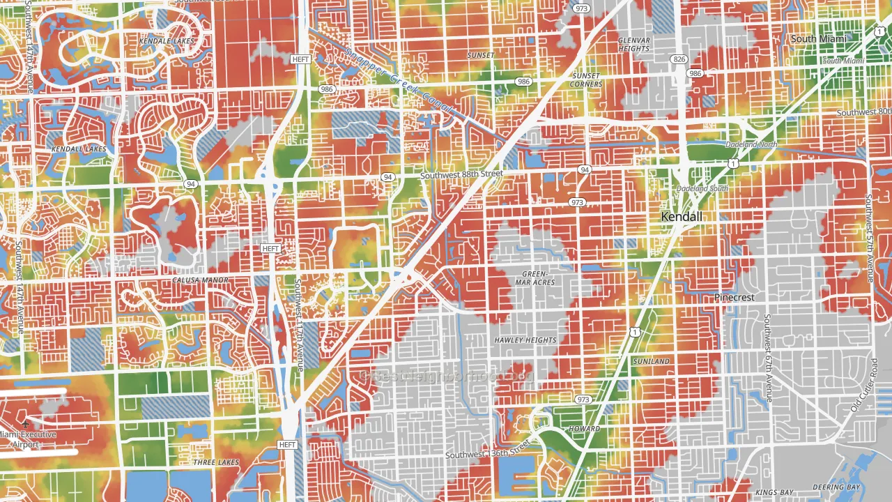 Walk Grade map of Kendall, FL, walkable areas in green and car-dependent areas in red