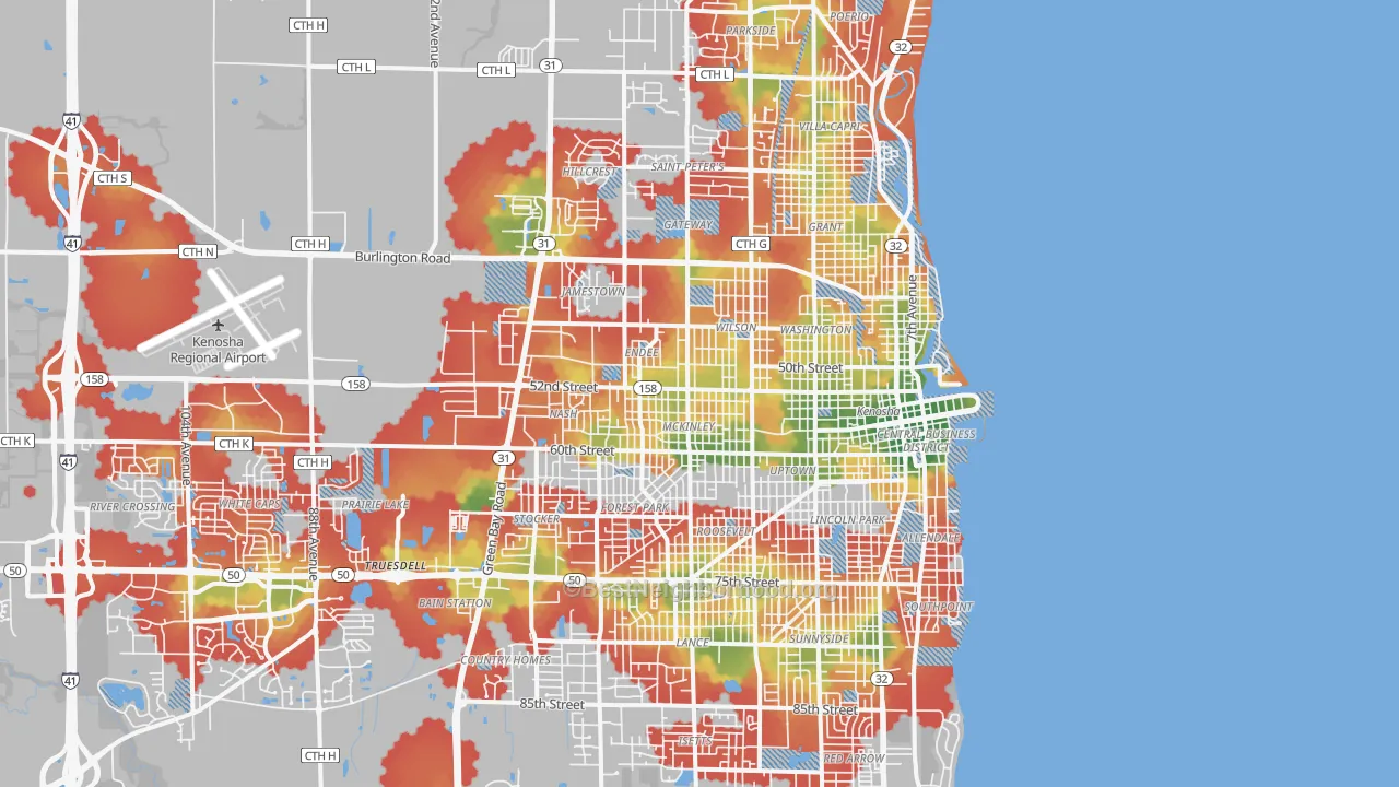 Walk Grade map of Kenosha, WI, walkable areas in green and car-dependent areas in red