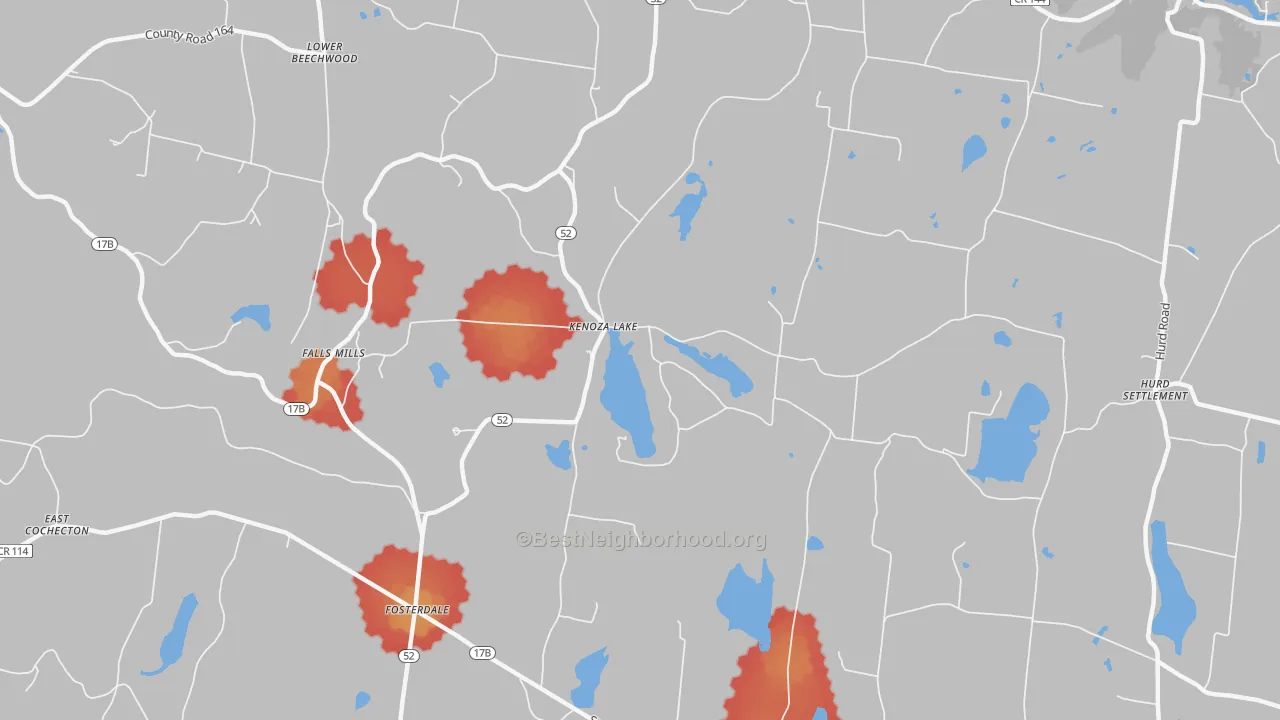 Walk Grade map of Kenoza Lake, NY, walkable areas in green and car-dependent areas in red