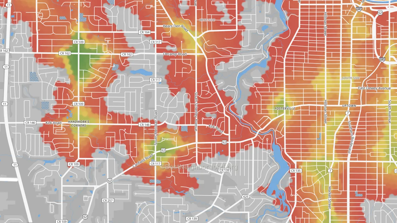 Walk Grade map of Kirkmere, Youngstown, OH, walkable areas in green and car-dependent areas in red