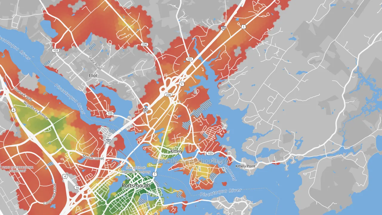 Walk Grade map of Kittery, ME, walkable areas in green and car-dependent areas in red