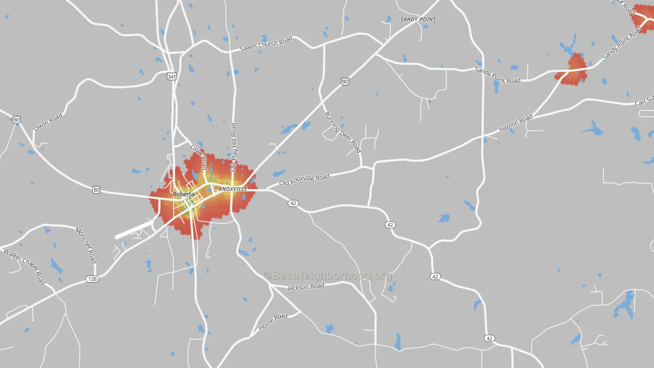 Walk Grade map of Knoxville, GA, walkable areas in green and car-dependent areas in red