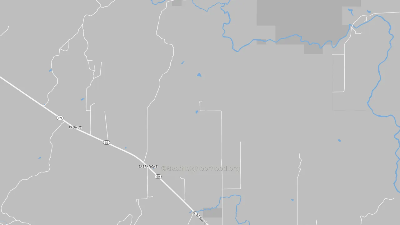 Walk Grade map of La Branch, MI, walkable areas in green and car-dependent areas in red