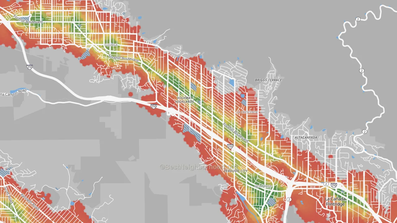 Walk Grade map of La Crescenta, CA, walkable areas in green and car-dependent areas in red