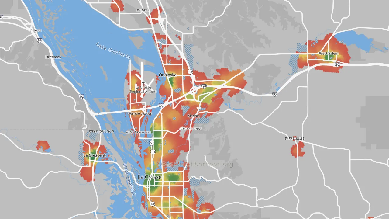 Walk Grade map of La Crosse County, WI, walkable areas in green and car-dependent areas in red