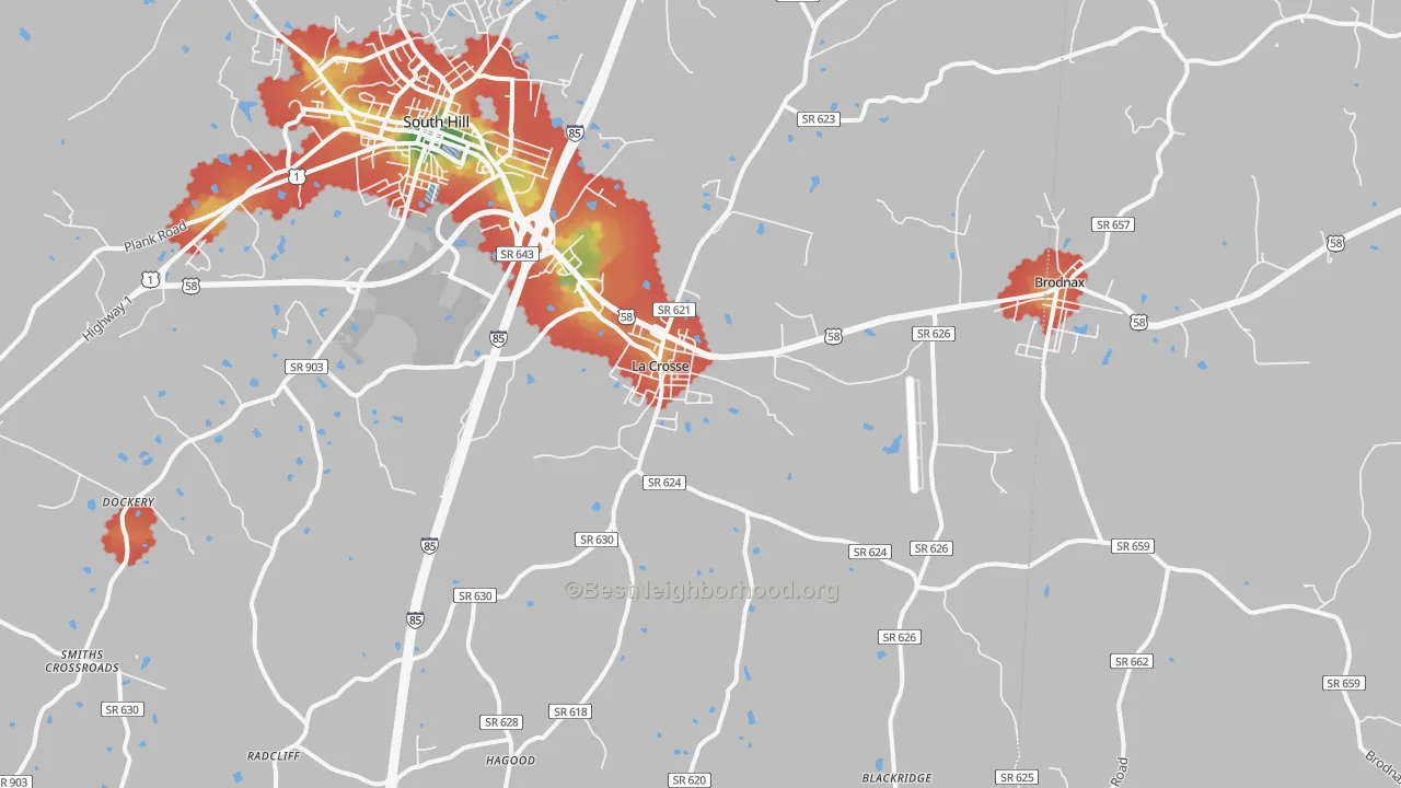 Walk Grade map of La Crosse, VA, walkable areas in green and car-dependent areas in red