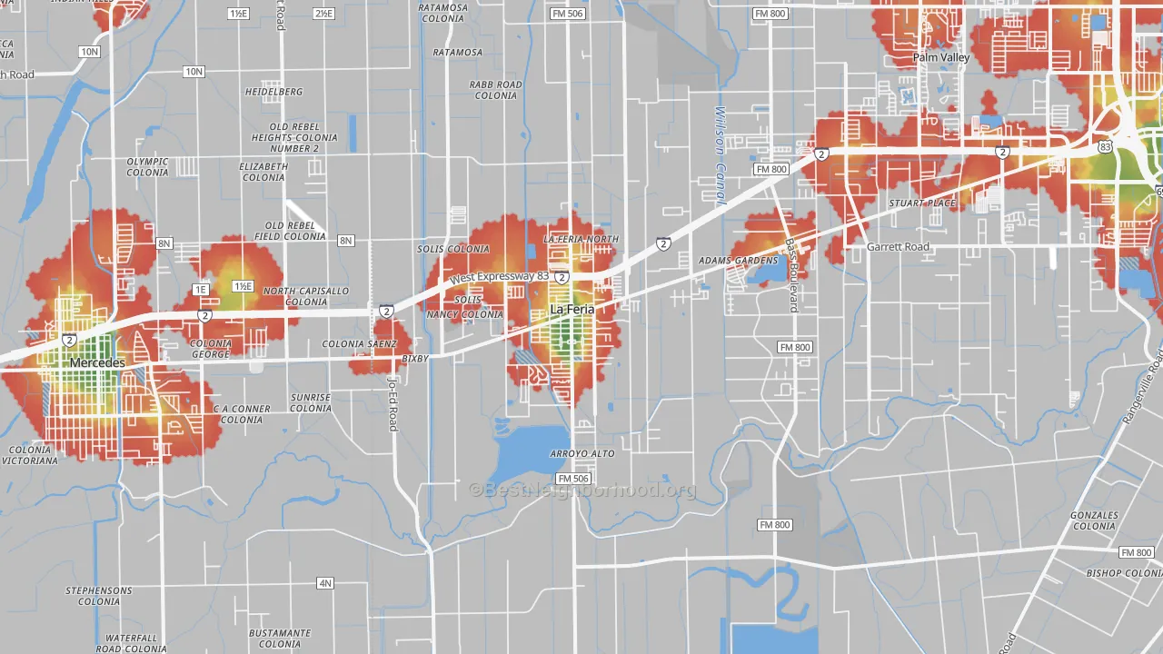 Walk Grade map of La Feria, TX, walkable areas in green and car-dependent areas in red