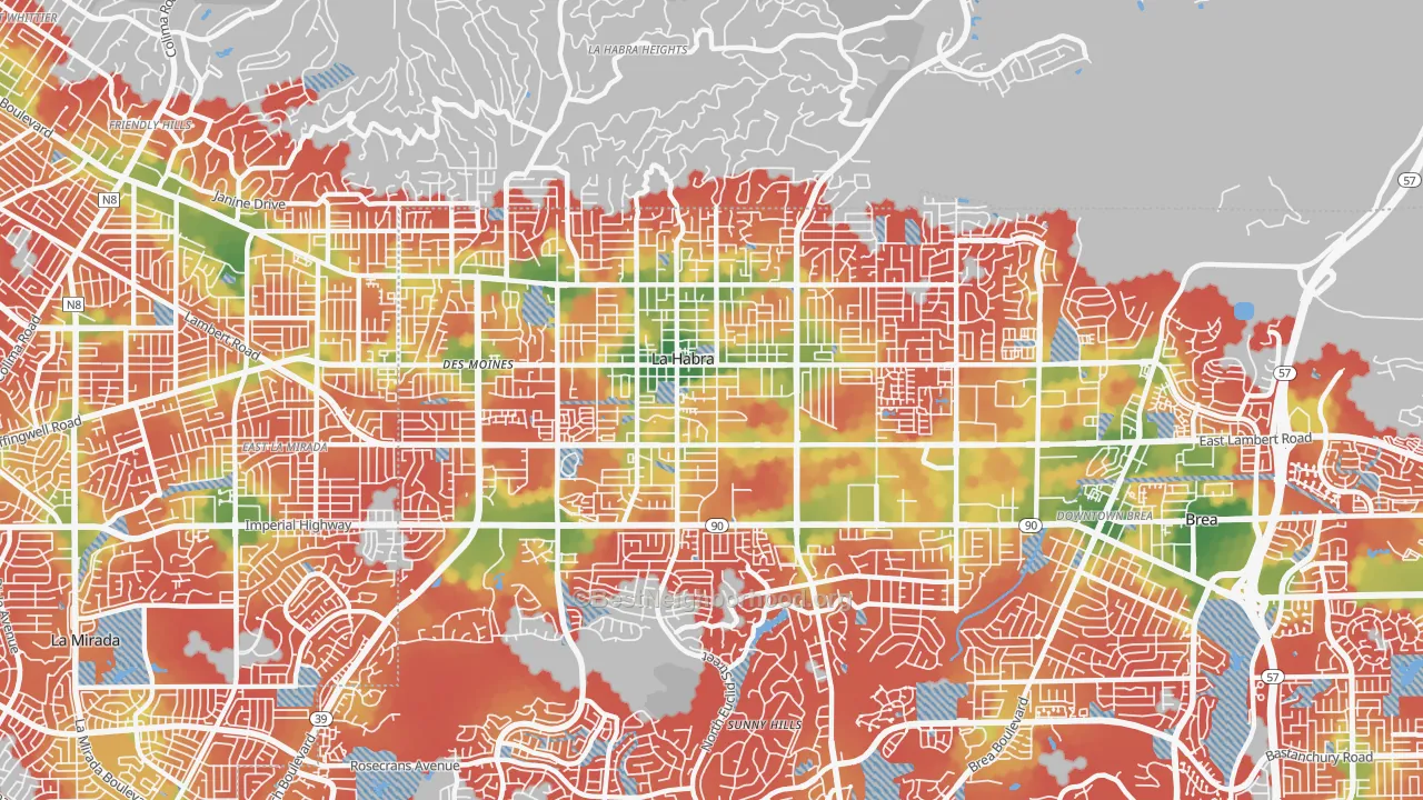 Walk Grade map of La Habra City, La Habra, CA, walkable areas in green and car-dependent areas in red