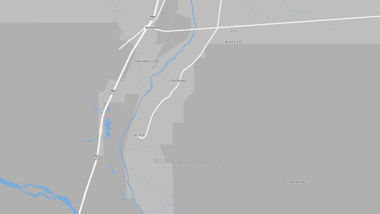 Walk Grade map of La Joya, NM, walkable areas in green and car-dependent areas in red