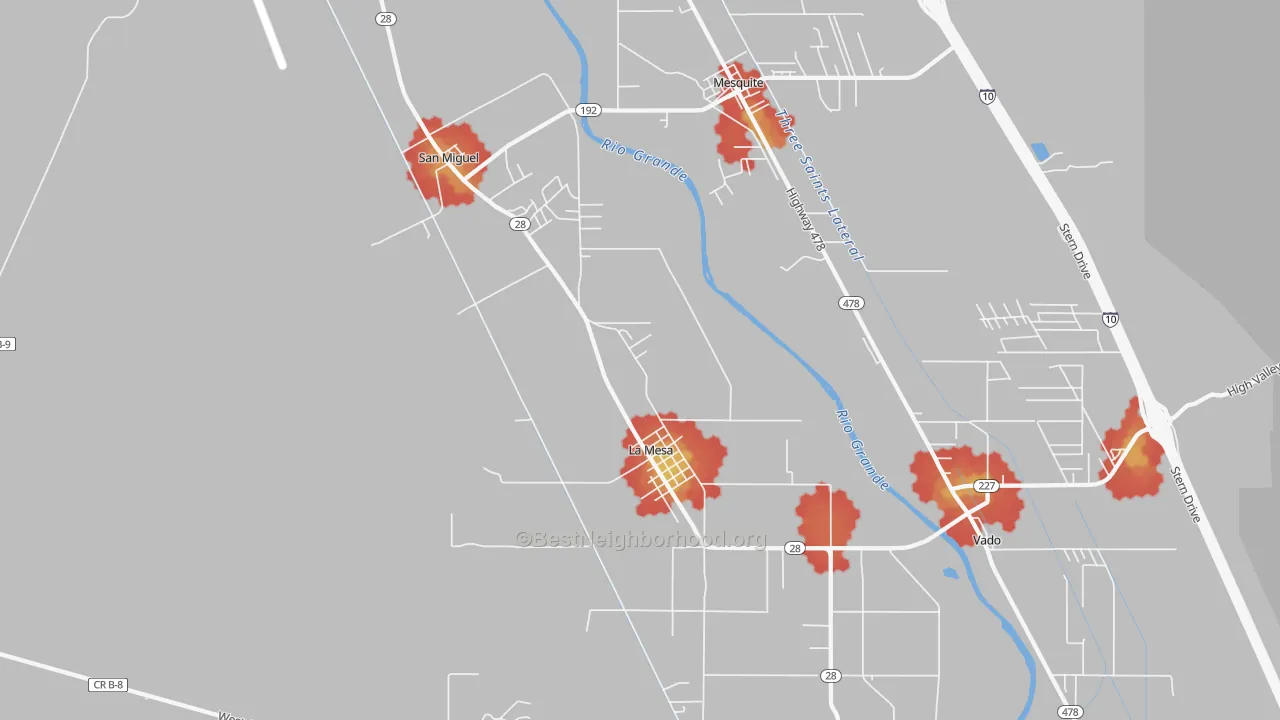 Walk Grade map of La Mesa, NM, walkable areas in green and car-dependent areas in red