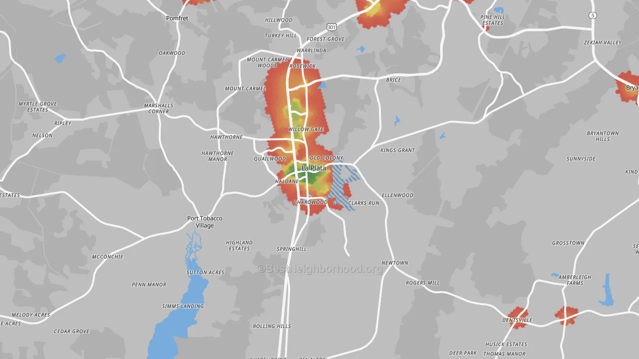 Walk Grade map of La Plata, MD, walkable areas in green and car-dependent areas in red