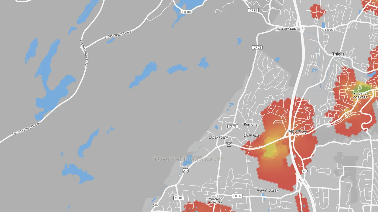 Walk Grade map of Ladentown, NY, walkable areas in green and car-dependent areas in red