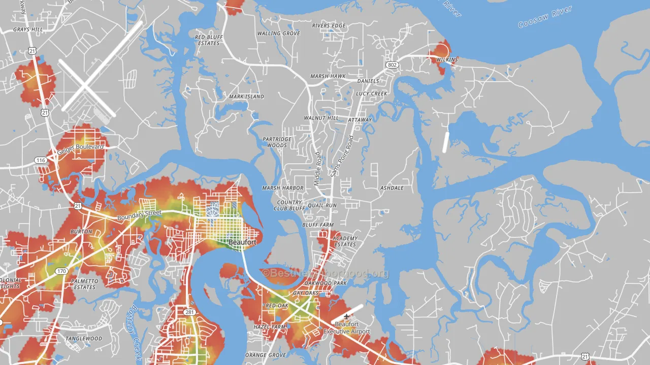 Walk Grade map of Ladys Island, SC, walkable areas in green and car-dependent areas in red