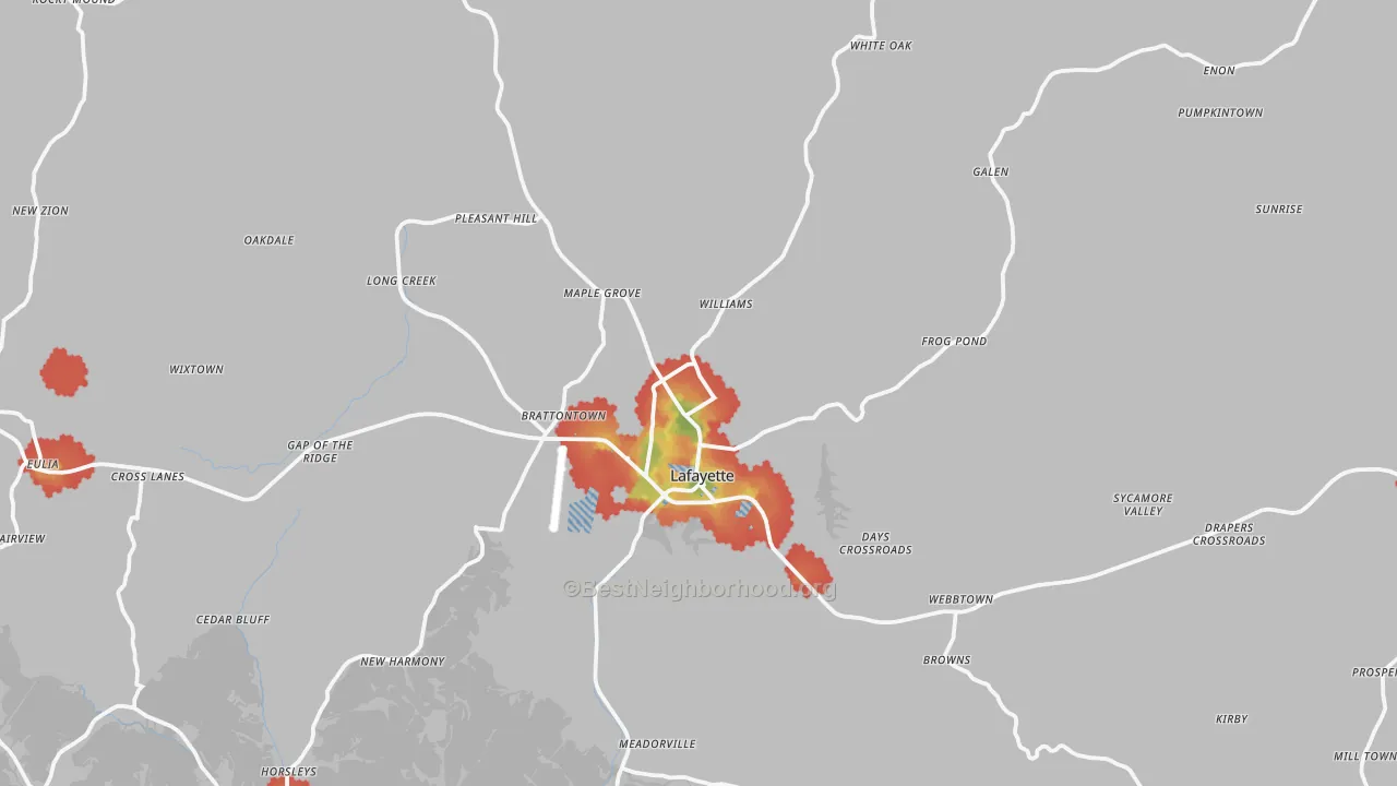 Walk Grade map of Lafayette, TN, walkable areas in green and car-dependent areas in red