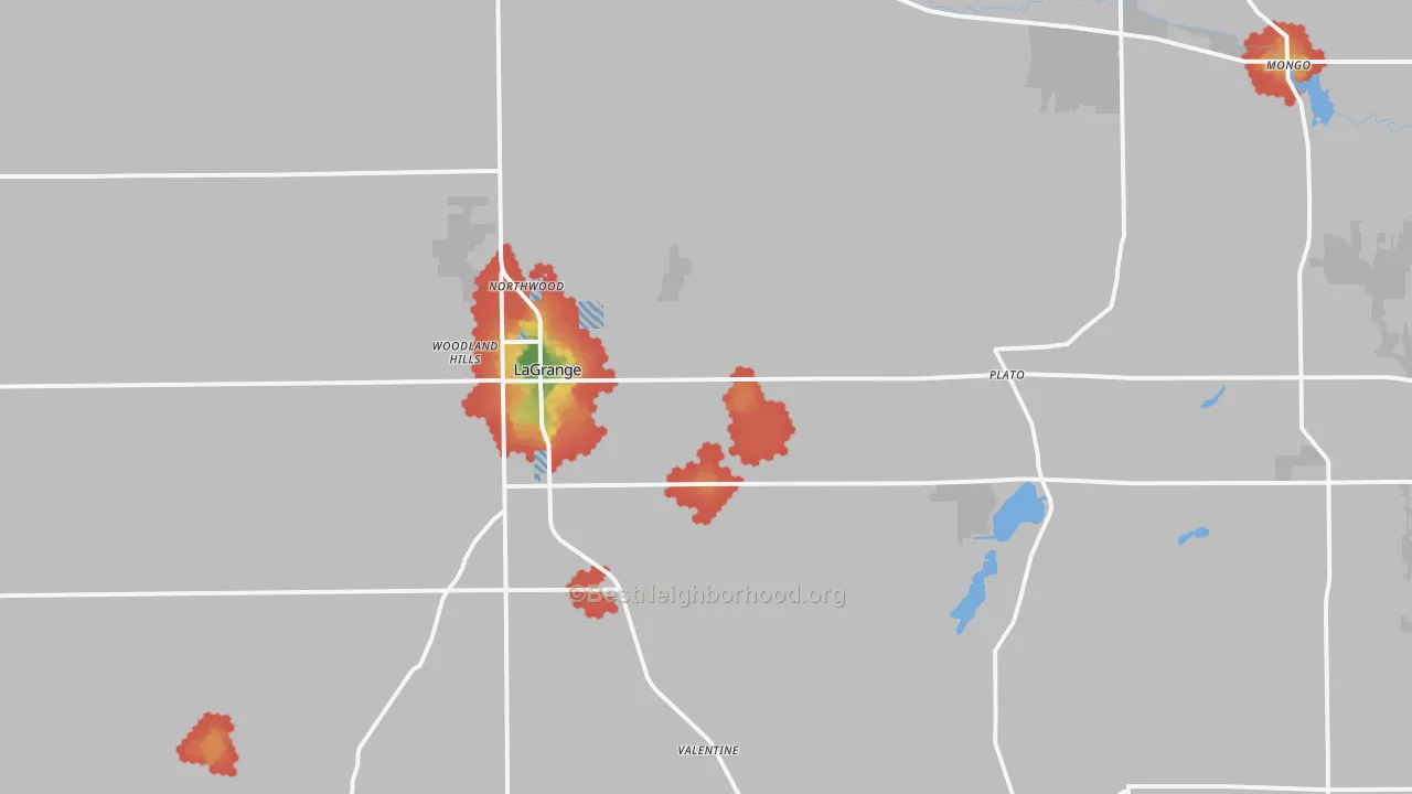 Walk Grade map of Lagrange, IN, walkable areas in green and car-dependent areas in red