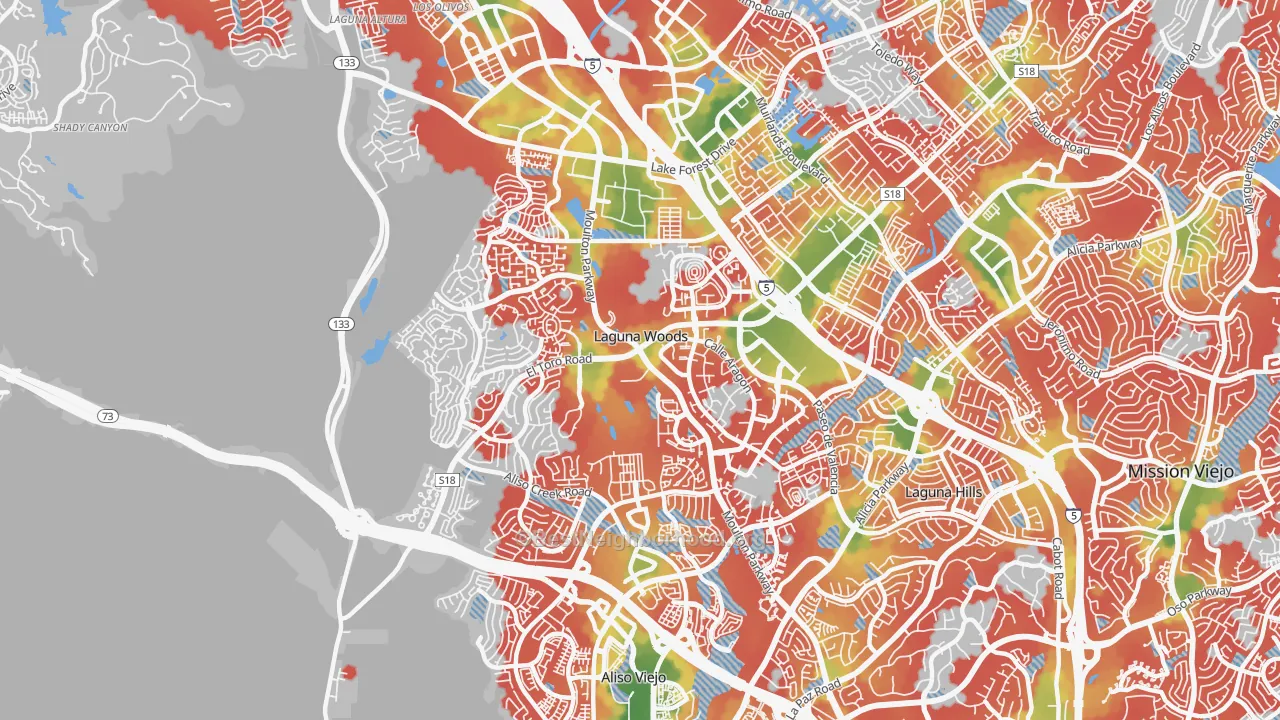 Walk Grade map of Laguna Woods, CA, walkable areas in green and car-dependent areas in red