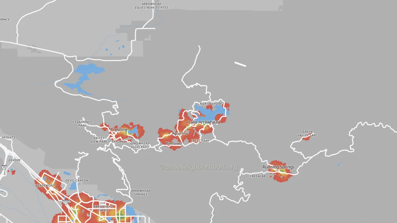 Walk Grade map of Lake Arrowhead, CA, walkable areas in green and car-dependent areas in red